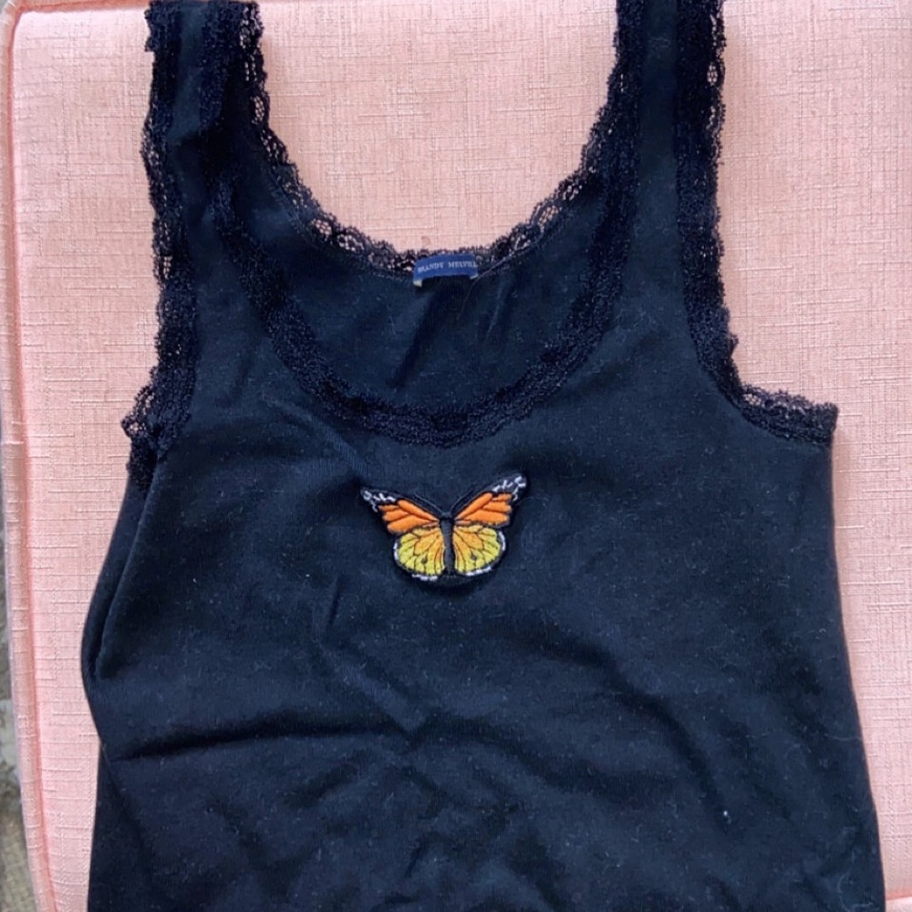 Brandy Butterfly Lace Trim Tank!